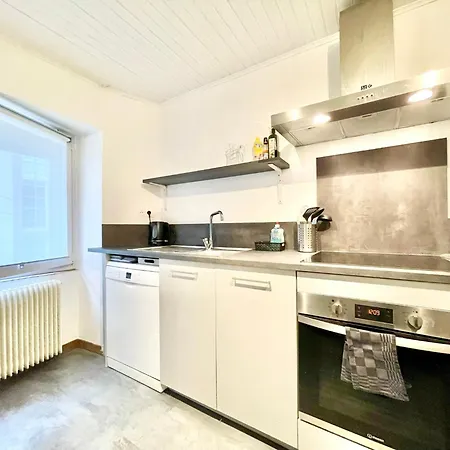 Centre - Wifi Fibre - Terrasse - Garage 2 Places - Netflix Appartamento